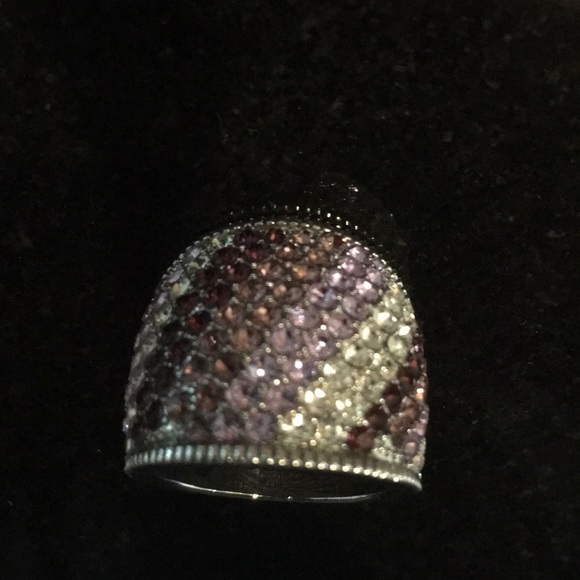 Ring - Picture 2 of 3